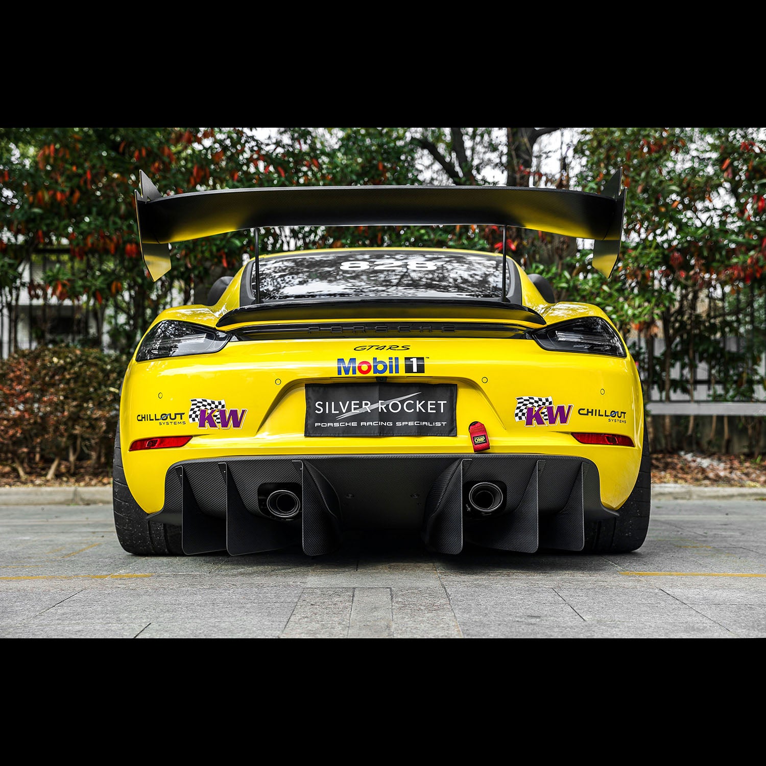 SilverRocket ポルシェ 718 GT4 RS パフォーマンス キット