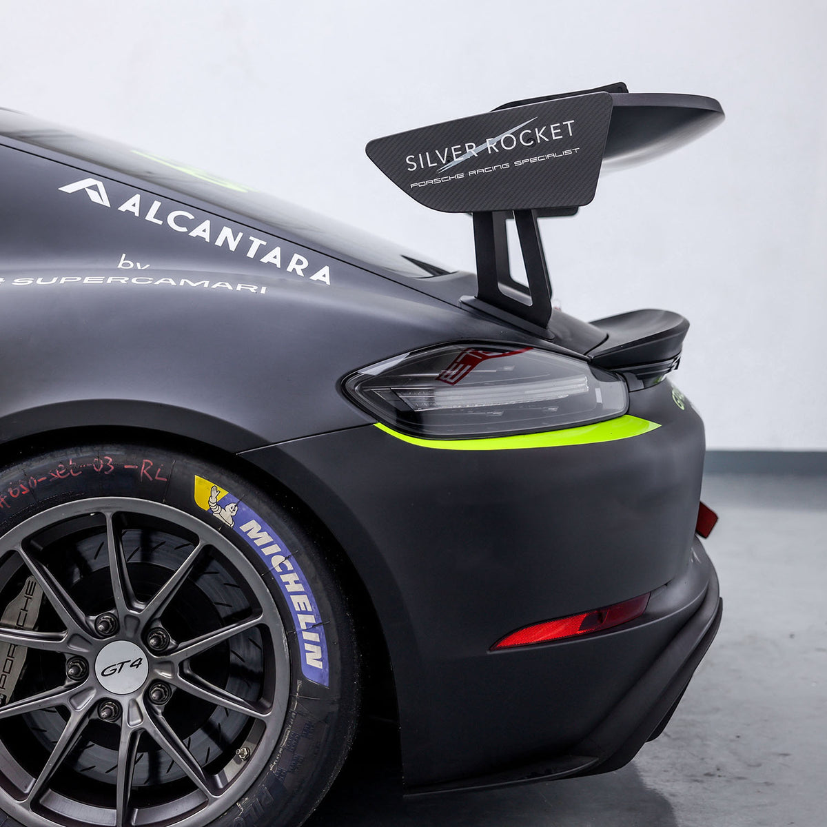 SR GT4 3-INCH SWAN NECK WING RISER - OEM 2017 ALUMINIUM [PORSCHE 718 G ...